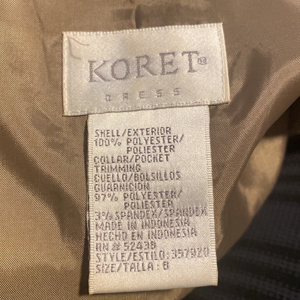 PRE-OWNED WOMEN KORET 2 PIECE GREEN PANTSUIT PANTS & BLAZER - Picture 2 of 16